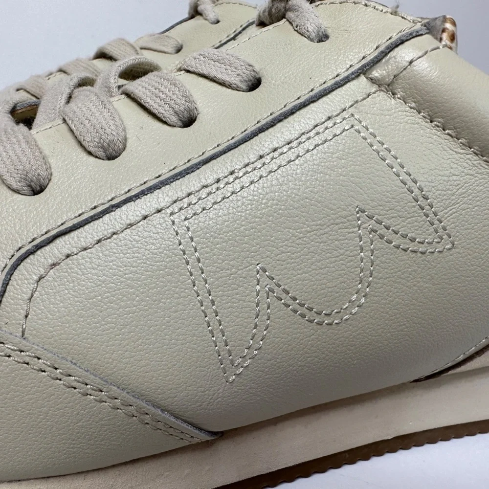 Birdies The Roadrunner Low Top Retro Lace Up Shoes in Dune Women's Size 11